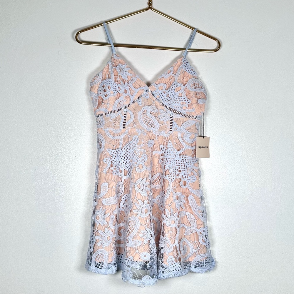 SUPERDOWN Maci Lace Skater Mini Dress Corset Blue V Neck Small NWT